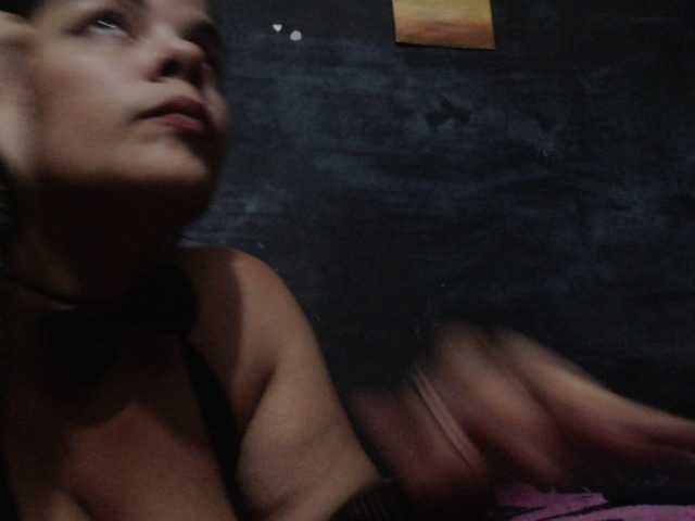 Broadcast Screenshots any18m