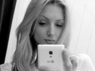 Erotisk videochat anyakisssa