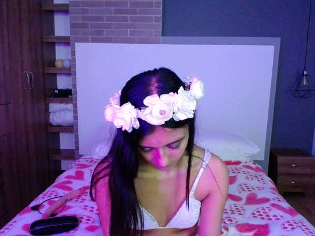 Broadcast Screenshots Anyrose