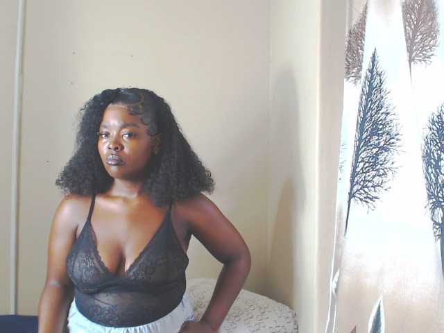 Broadcast Screenshots AppleAssDiva