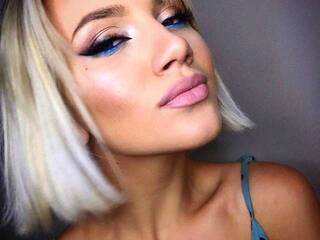 Erotisk videochat AprilJuicy