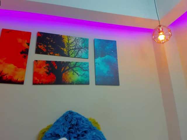 Broadcast Screenshots Arantza-ebony