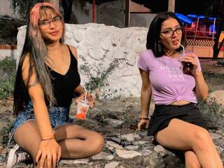 Erotisk videochat Ari-Smit