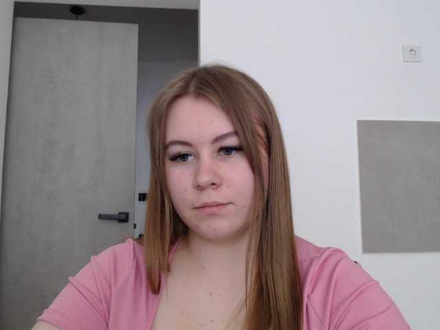 Broadcast Screenshots ariashshkaa