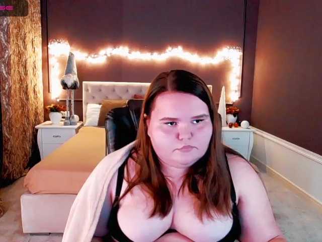 Broadcast Screenshots AriellaFefie