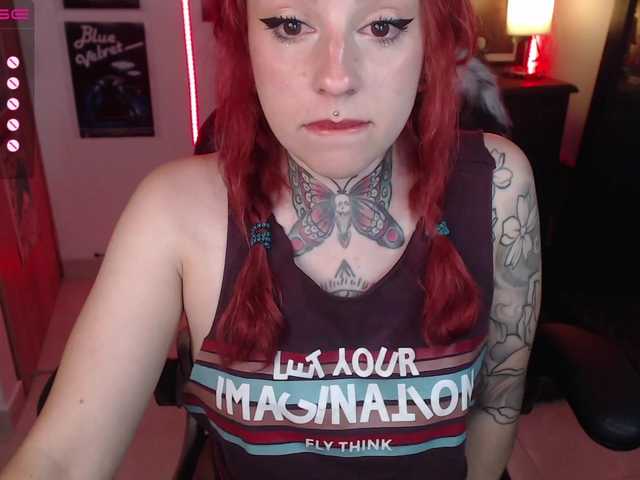 Broadcast Screenshots ArielSage