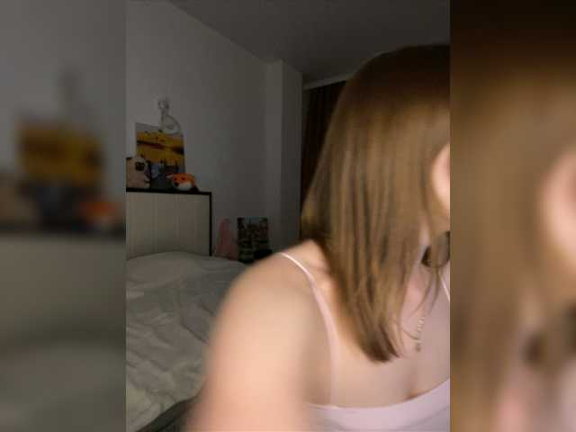 Broadcast Screenshots HornySpring