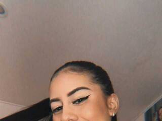 Erotisk videochat AriWeet