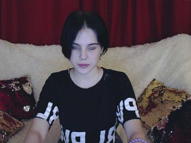 Broadcast Screenshots AshleyandKurt