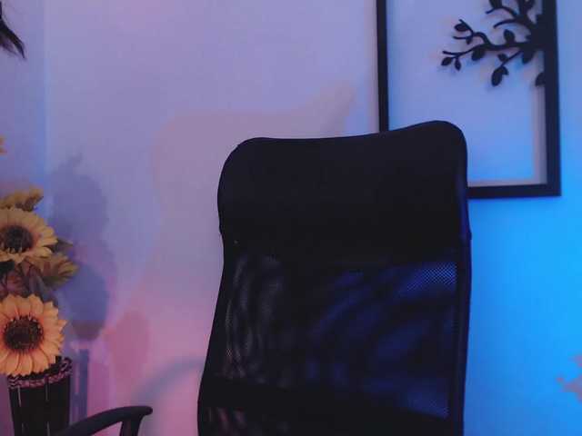 Broadcast Screenshots AshleyBlake