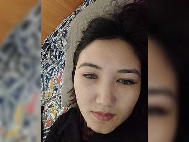 Broadcast Screenshots Asianqueen1