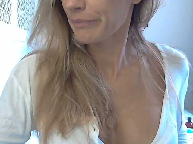 Broadcast Screenshots aurika628