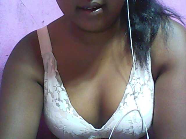 Broadcast Screenshots Badgirlesexy