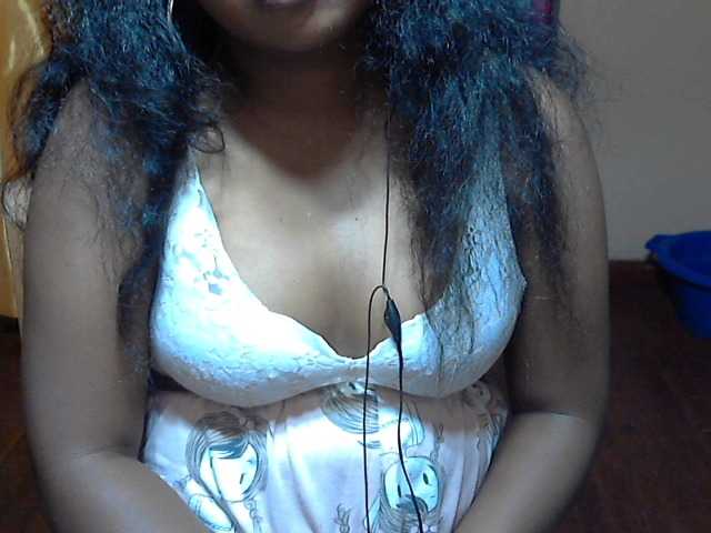 Broadcast Screenshots Badgirlesexy