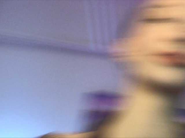 Broadcast Screenshots Beatrisa