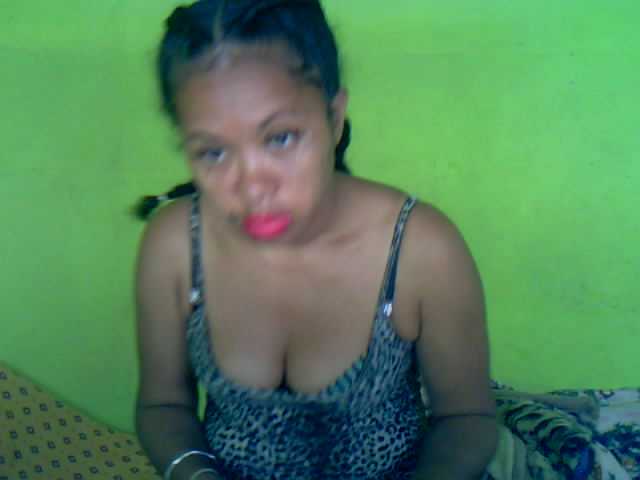 Broadcast Screenshots belle-fleure