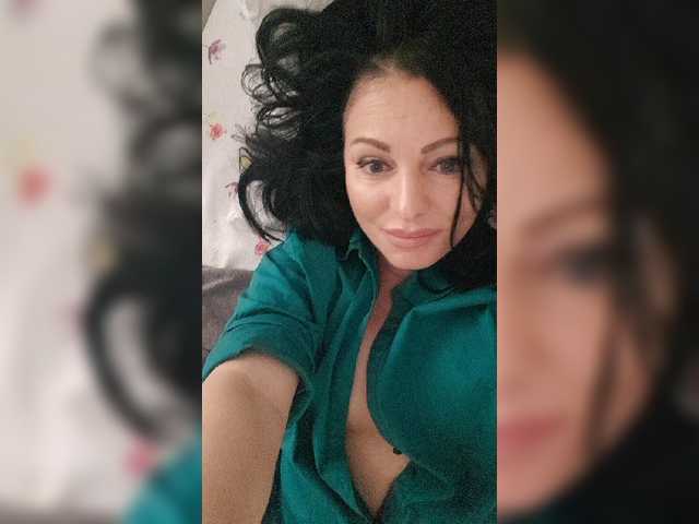 Broadcast Screenshots Belle2u