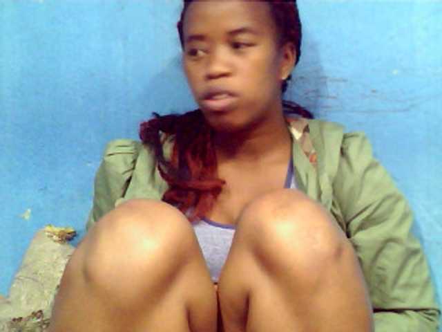 Broadcast Screenshots KourtyLove