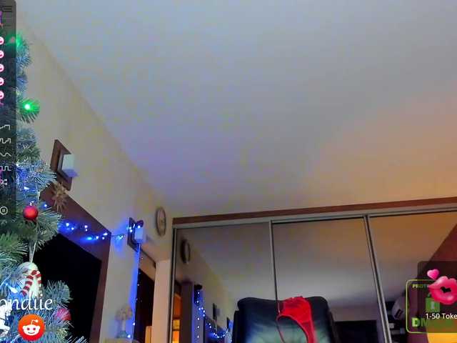 Broadcast Screenshots Bestblondie