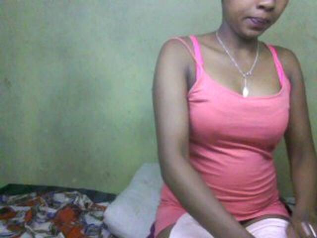 Broadcast Screenshots bigclitoris