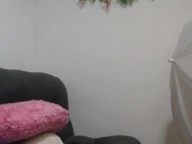 Broadcast Screenshots black1widow