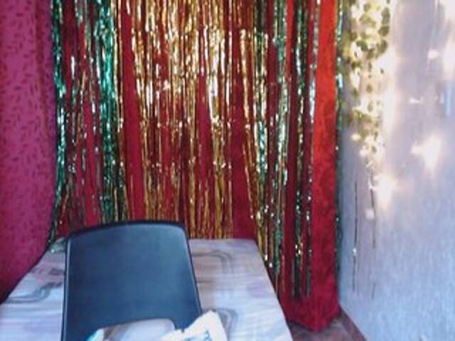 Broadcast Screenshots kateblue