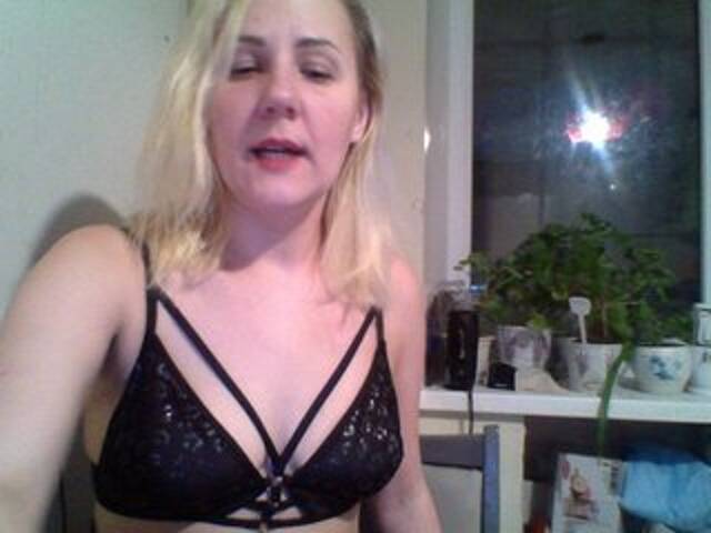 Broadcast Screenshots bold69paint