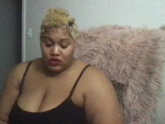 Broadcast Screenshots ChichiTheBBW