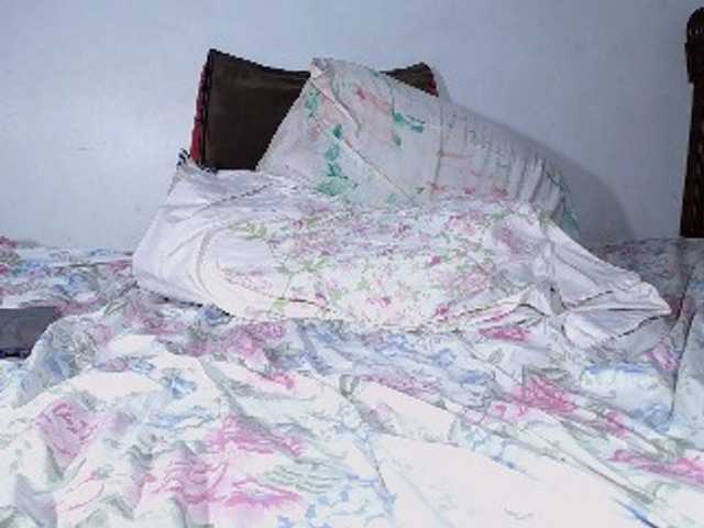 Broadcast Screenshots alondra_groot