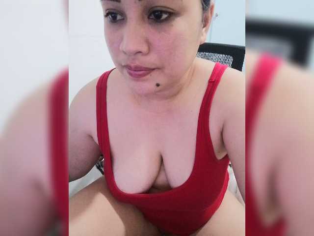 Broadcast Screenshots soffia-mae