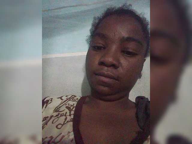 Broadcast Screenshots tryciah