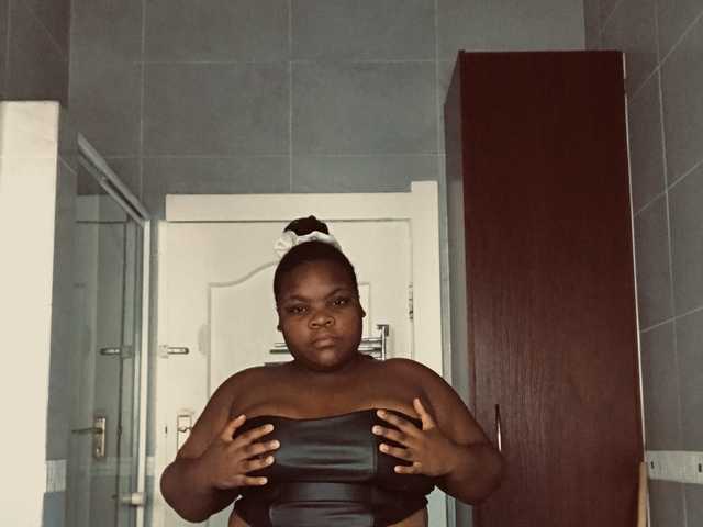 Foto af profilen bootyliciousxx20