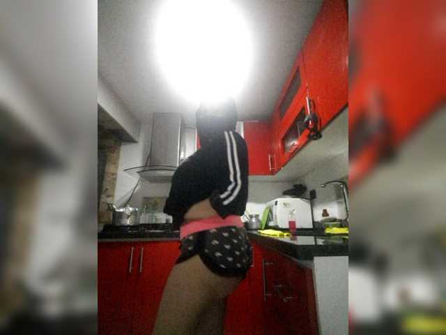 Broadcast Screenshots Brendali_G