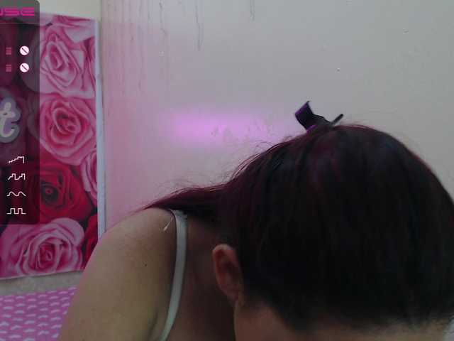 Broadcast Screenshots BrianaPeres