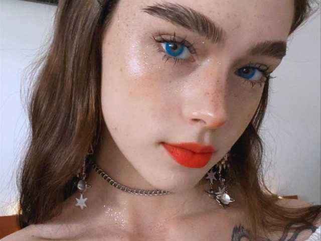 Foto af profilen BrokenDoll666
