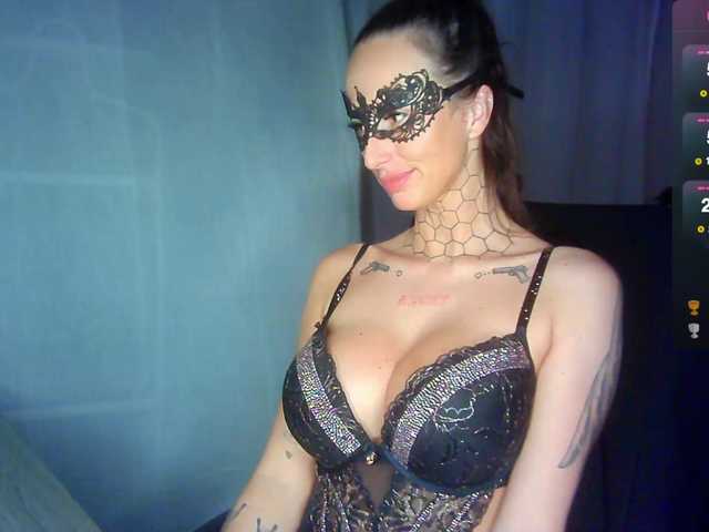 Broadcast Screenshots tattooedKika