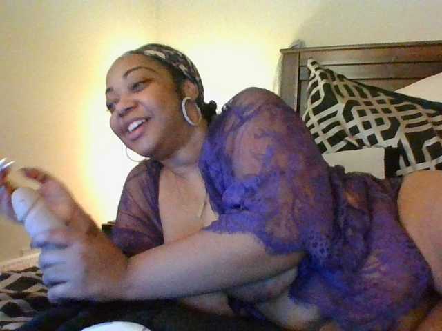 Broadcast Screenshots BrownRrenee