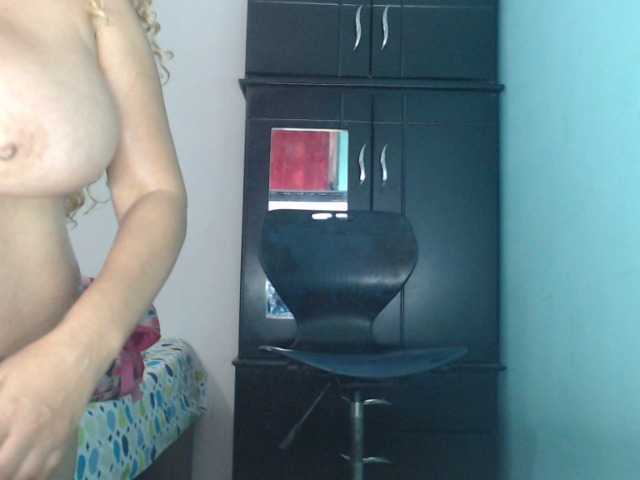 Broadcast Screenshots BustyAngela