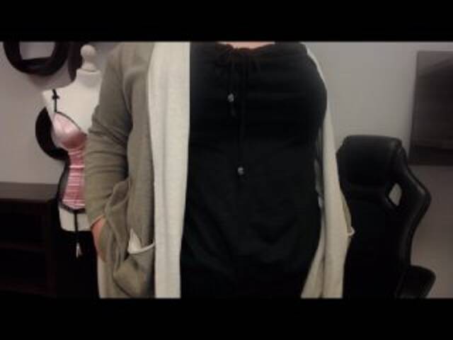 Broadcast Screenshots bustyLEXX