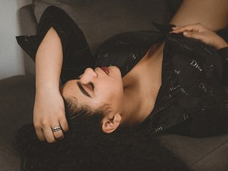 Erotisk videochat CamilaRussel