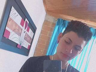 Erotisk videochat camilotomboy18