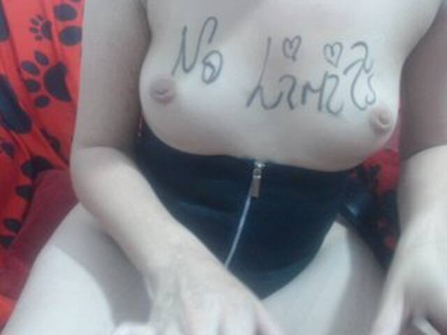 Broadcast Screenshots Candesexx