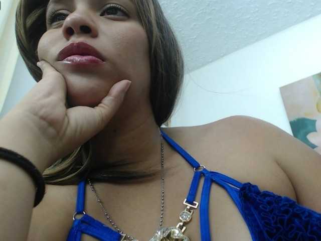 Broadcast Screenshots candy-hot