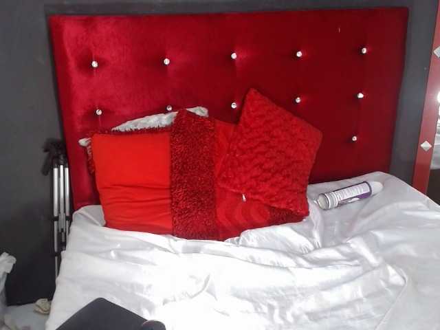 Broadcast Screenshots Candy-tasty