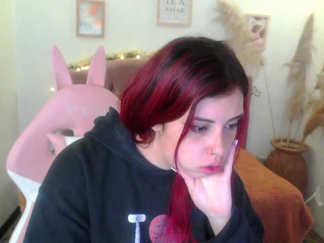 Broadcast Screenshots candy-tay