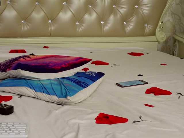 Broadcast Screenshots CarmellaAngel
