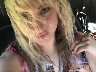 Erotisk videochat Caroline-Grey