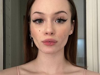 Erotisk videochat CarolynLindsey