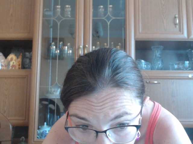 Broadcast Screenshots CassieReynold