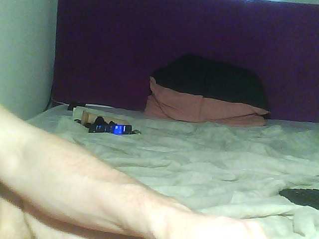 Broadcast Screenshots cat-and-cat